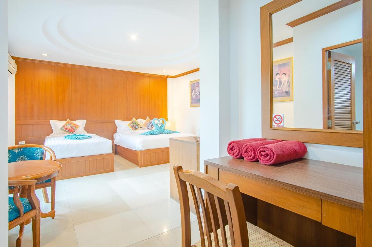 Pipikuku Hotel&Restaurant Patong Kültér fotó