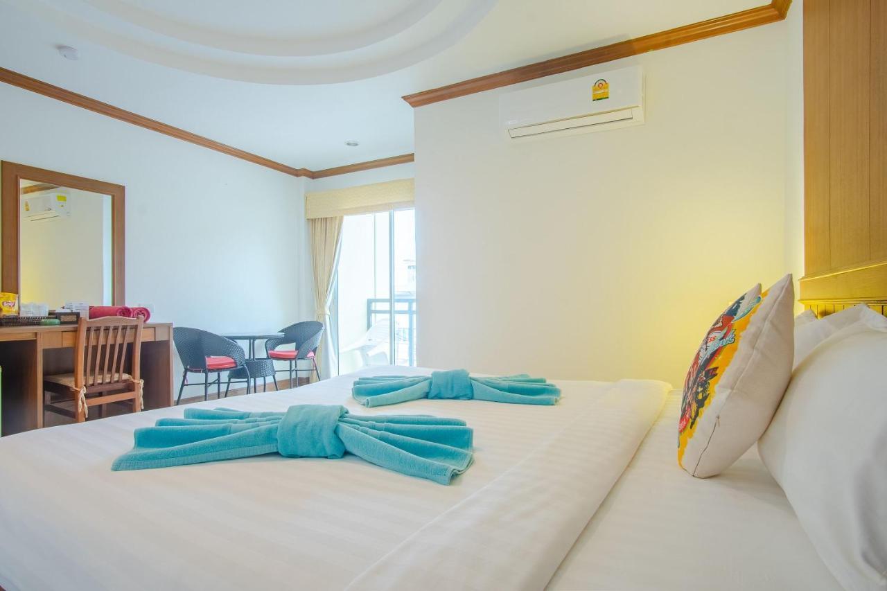 Pipikuku Hotel&Restaurant Patong Kültér fotó