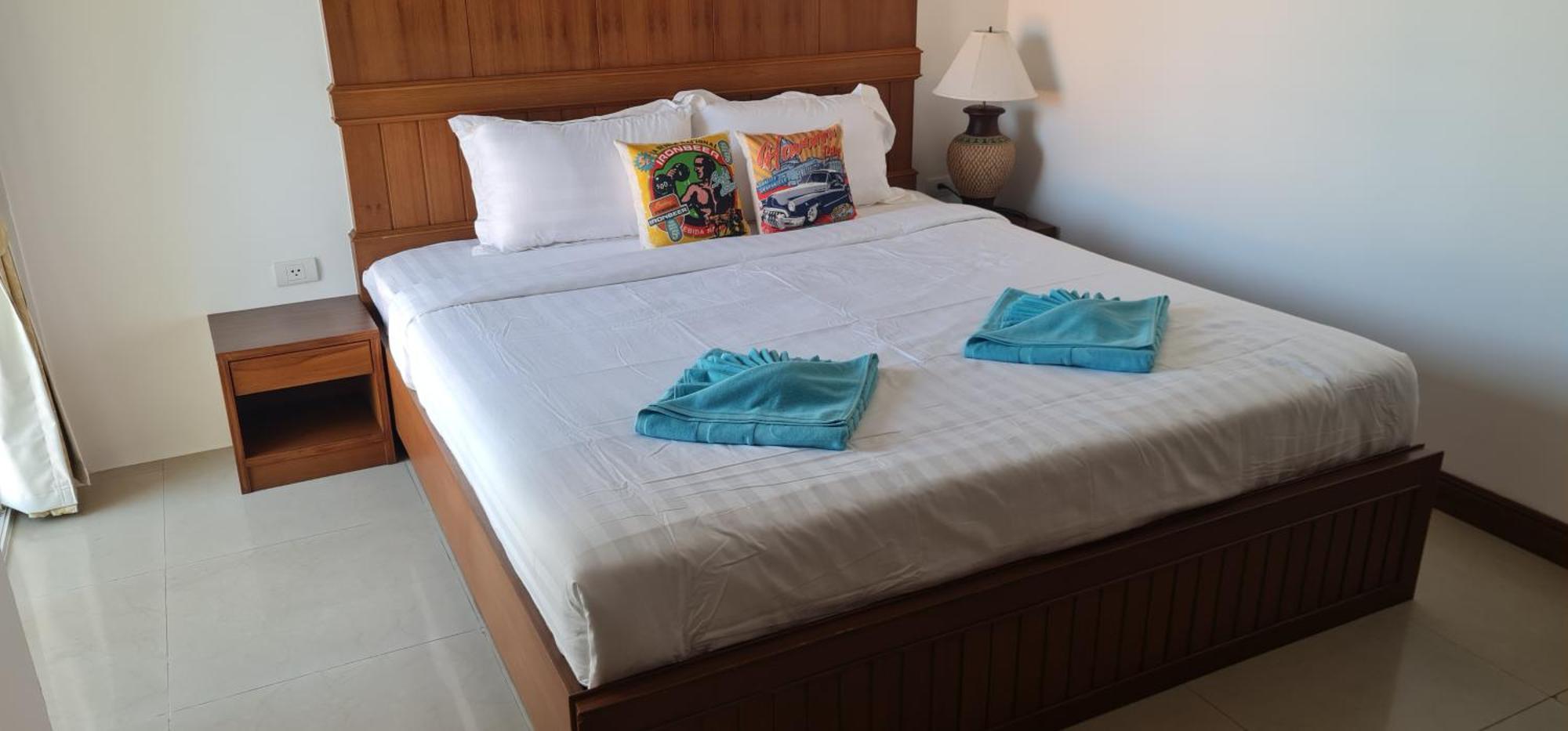 Pipikuku Hotel&Restaurant Patong Kültér fotó