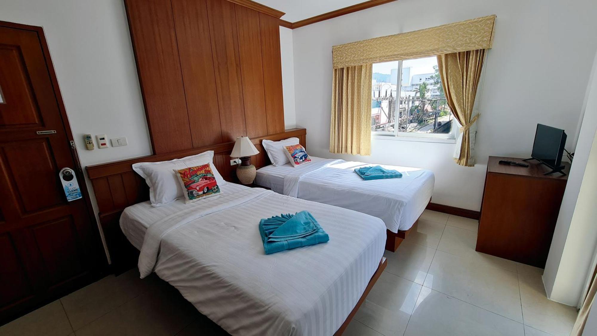 Pipikuku Hotel&Restaurant Patong Kültér fotó